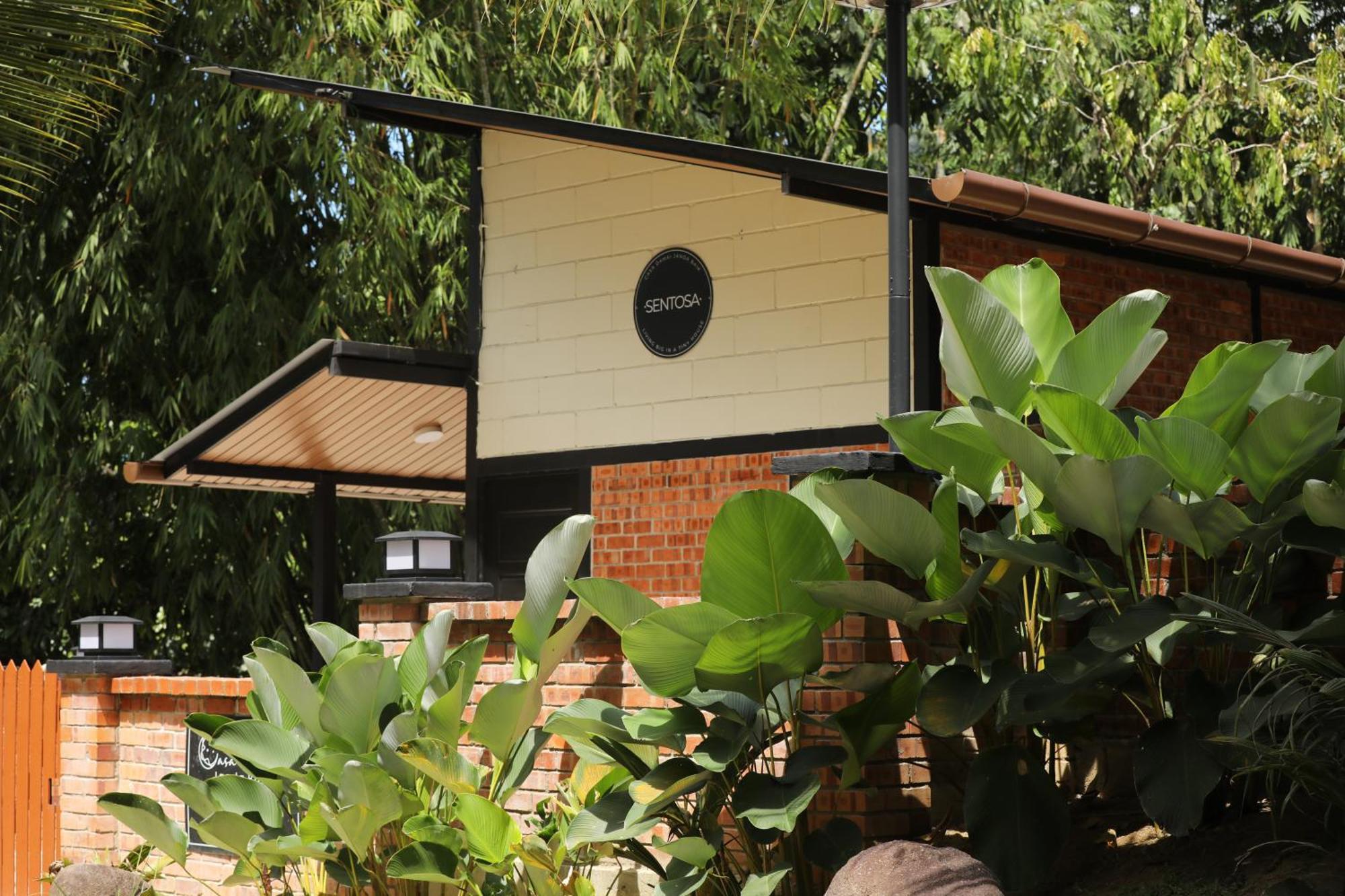 Casa Damai Janda Baik - Riverview Tiny House Bentong Exterior photo