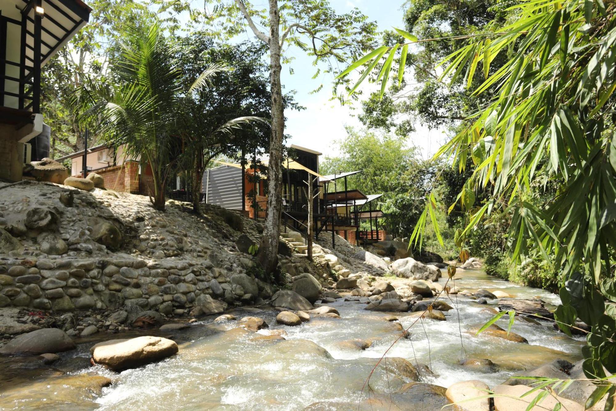 Casa Damai Janda Baik - Riverview Tiny House Bentong Exterior photo